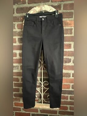 **SOLD
Topshop Women’s Jamie Skinny Jeans - Black Wash Denim Size W 28 x L 30